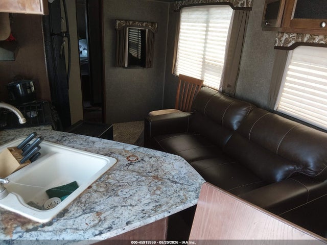 Продаж на аукціоні авто 2017 Keystone Rv Other, vin: 4YDT38F2XH7209404, номер лоту: 45919999