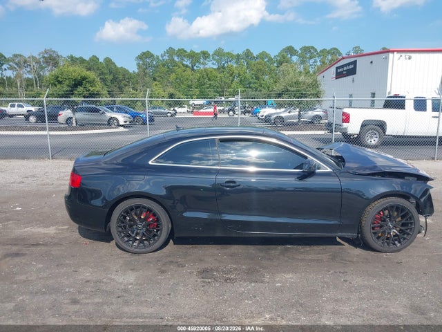 2014 Audi A5 2.0t Premium მანქანა იყიდება აუქციონზე, vin: WAUCFAFR1EA002216, აუქციონის ნომერი: 45920005