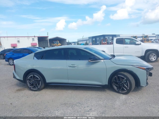 2025 Kia K4 Gt-line მანქანა იყიდება აუქციონზე, vin: 3KPFW4DE2SE036031, აუქციონის ნომერი: 45920036