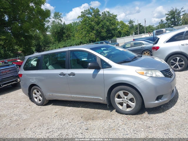 Продажа на аукционе авто 2017 Toyota Sienna L 7 Passenger, vin: 5TDZZ3DC7HS871294, номер лота: 45920049
