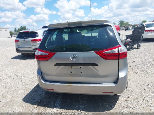 Продажа на аукционе авто 2017 Toyota Sienna L 7 Passenger, vin: 5TDZZ3DC7HS871294, номер лота: 45920049