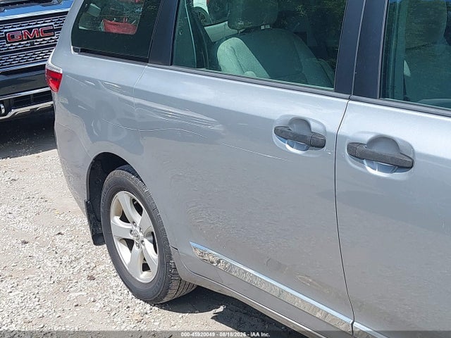 Продажа на аукционе авто 2017 Toyota Sienna L 7 Passenger, vin: 5TDZZ3DC7HS871294, номер лота: 45920049