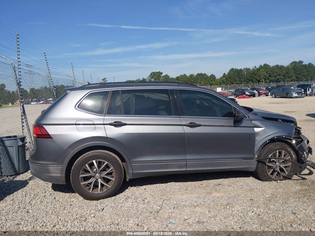 45920051 :رقم المزاد ، 3VV3B7AX8KM053994 vin ، 2019 Volkswagen Tiguan 2.0t Se/2.0t Sel/2.0t Sel R-line/2.0t Sel R-line Black مزاد بيع