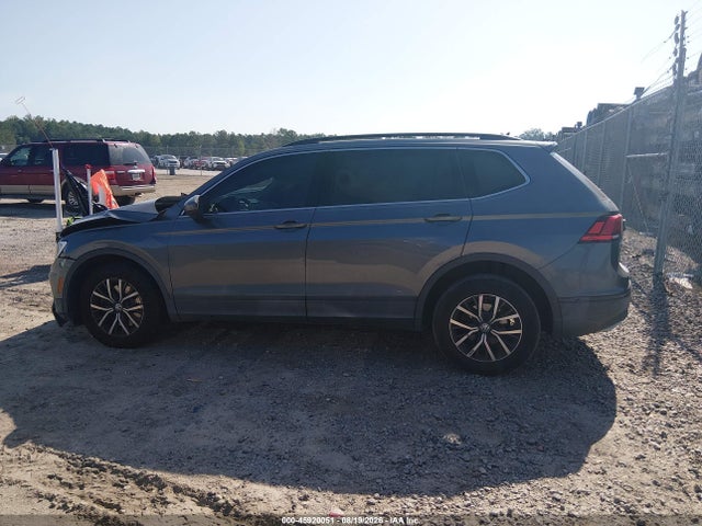 45920051 :رقم المزاد ، 3VV3B7AX8KM053994 vin ، 2019 Volkswagen Tiguan 2.0t Se/2.0t Sel/2.0t Sel R-line/2.0t Sel R-line Black مزاد بيع