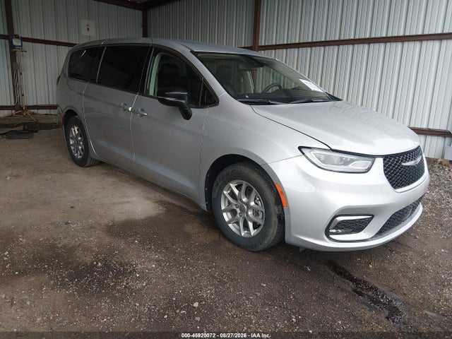 2024 Chrysler Pacifica Touring L მანქანა იყიდება აუქციონზე, vin: 2C4RC1BG1RR133061, აუქციონის ნომერი: 45920072