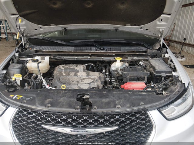 Продаж на аукціоні авто 2024 Chrysler Pacifica Touring L, vin: 2C4RC1BG1RR133061, номер лоту: 45920072