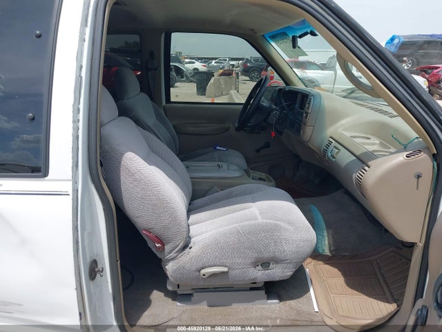 1996 Gmc Sierra C1500 მანქანა იყიდება აუქციონზე, vin: 2GTEC19M4T1547550, აუქციონის ნომერი: 45920129