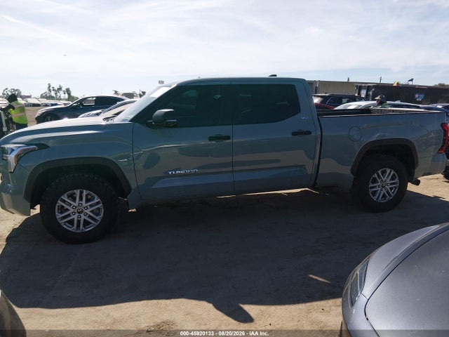 Toyota Tundra Sr5 2025 5TFLA5BCXSX003593 Image 13