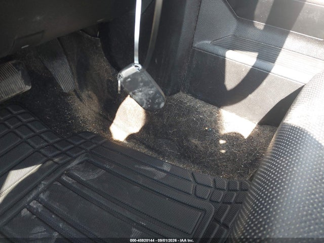 2015 Ram 1500 Laramie მანქანა იყიდება აუქციონზე, vin: 1C6RR7NT0FS602720, აუქციონის ნომერი: 45920144