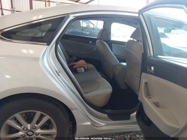 Продажа на аукционе авто 2016 Hyundai Sonata, vin: 5NPE24AFXGH398650, номер лота: 45920186