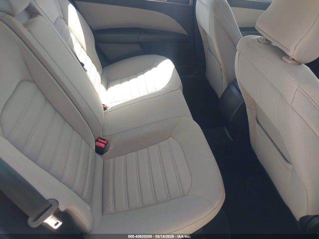 Ford Fusion S Hybrid 2018 3FA6P0UU8JR254453 Image 8