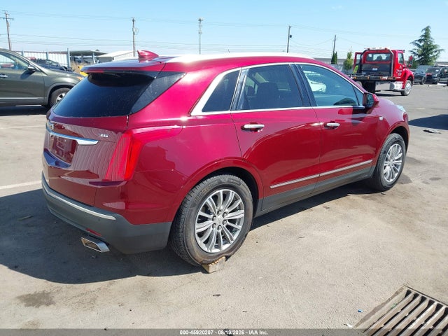 45920207 :رقم المزاد ، 1GYKNBRS8HZ128286 vin ، 2017 Cadillac Xt5 Luxury مزاد بيع