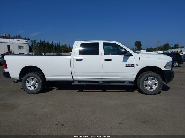 45920209 :رقم المزاد ، 3C63R3GL3HG743061 vin ، 2017 Ram 3500 Tradesman  4x4 8' Box مزاد بيع