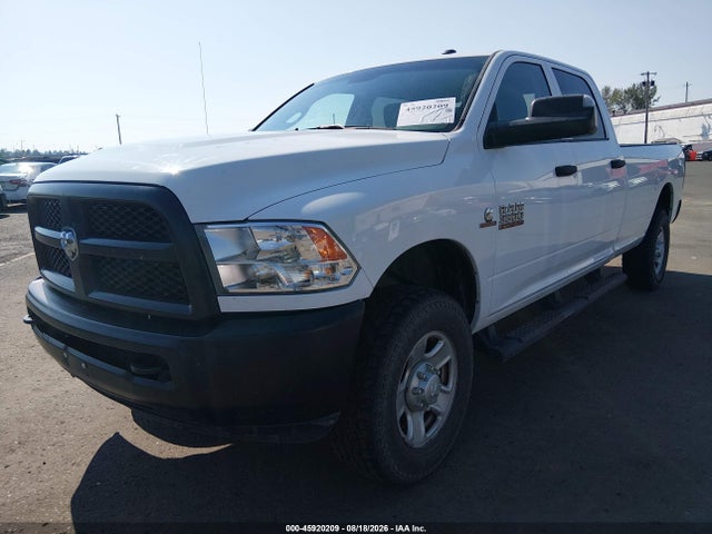 45920209 :رقم المزاد ، 3C63R3GL3HG743061 vin ، 2017 Ram 3500 Tradesman  4x4 8' Box مزاد بيع