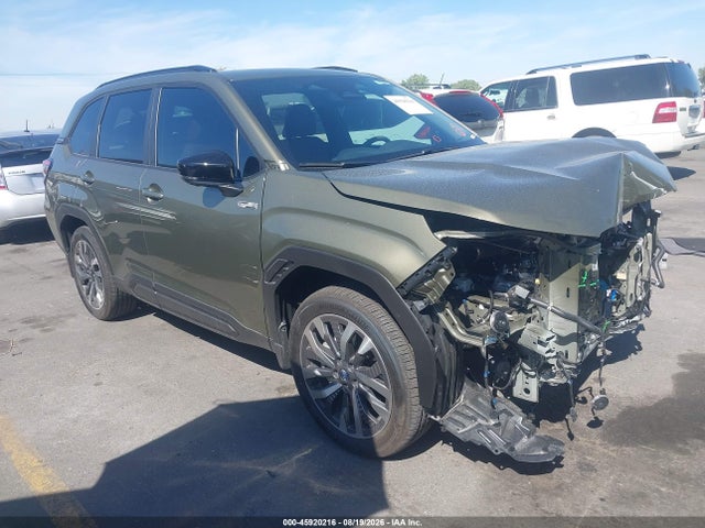 2025 Subaru Forester Touring Hybrid მანქანა იყიდება აუქციონზე, vin: JF2SLSTD1SH411486, აუქციონის ნომერი: 45920216