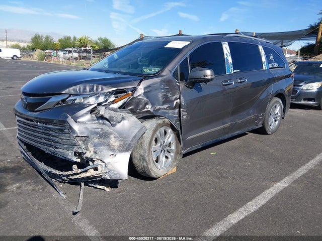 45920217 :رقم المزاد ، 5TDZRKEC0PS176680 vin ، 2023 Toyota Sienna Limited مزاد بيع