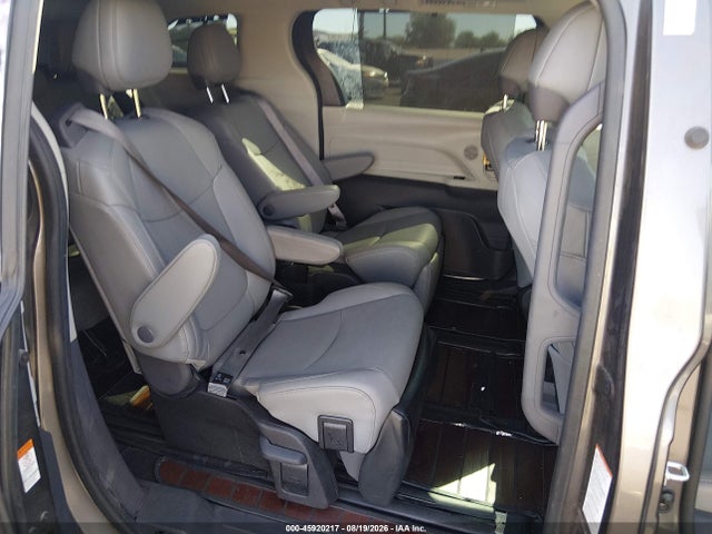 45920217 :رقم المزاد ، 5TDZRKEC0PS176680 vin ، 2023 Toyota Sienna Limited مزاد بيع