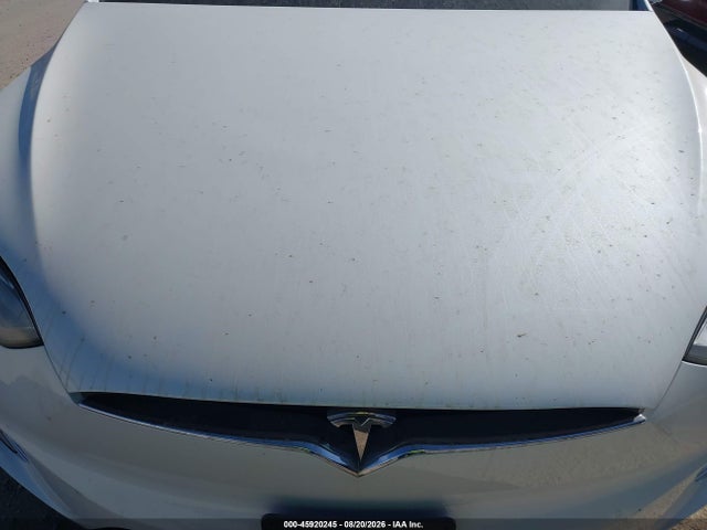 Продаж на аукціоні авто 2019 Tesla Model X 100d/75d/long Range, vin: 5YJXCBE27KF185972, номер лоту: 45920245