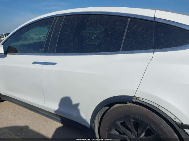 Продаж на аукціоні авто 2019 Tesla Model X 100d/75d/long Range, vin: 5YJXCBE27KF185972, номер лоту: 45920245