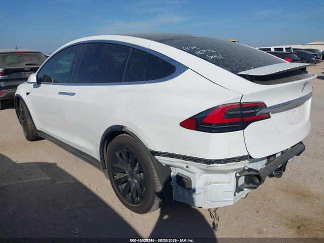 Продаж на аукціоні авто 2019 Tesla Model X 100d/75d/long Range, vin: 5YJXCBE27KF185972, номер лоту: 45920245