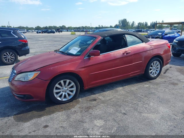 45920305 :رقم المزاد ، 1C3BC2EG3BN537649 vin ، 2011 Chrysler 200 Touring مزاد بيع