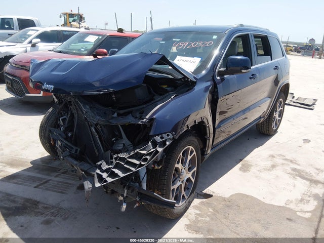 45920320 :رقم المزاد ، 1C4RJEBG0JC168605 vin ، 2018 Jeep Grand Cherokee Sterling Edition 4x2 مزاد بيع