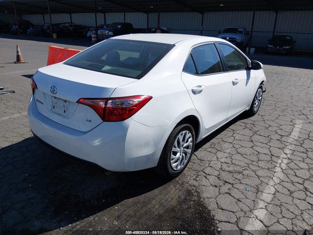 2T1BURHE5JC022472 Toyota COROLLA LE