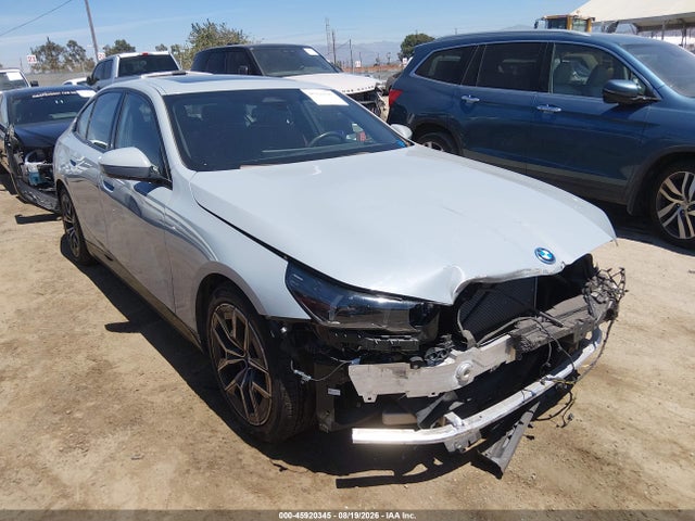 2024 Bmw I5 Edrive40 მანქანა იყიდება აუქციონზე, vin: WBY33FK03RCS00417, აუქციონის ნომერი: 45920345