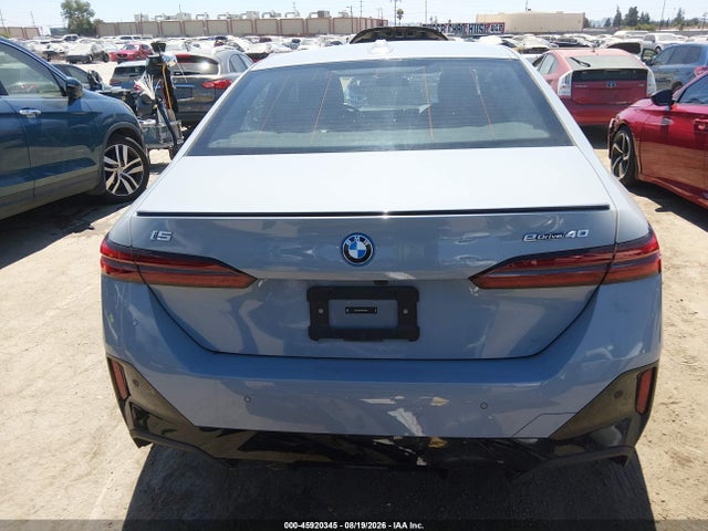 2024 Bmw I5 Edrive40 მანქანა იყიდება აუქციონზე, vin: WBY33FK03RCS00417, აუქციონის ნომერი: 45920345