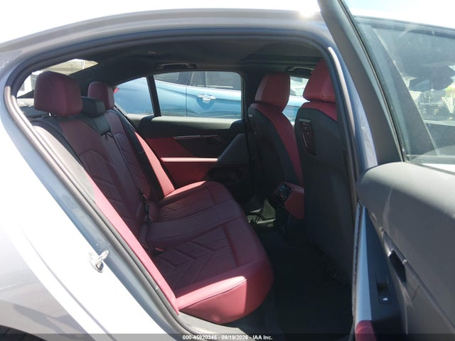 2024 Bmw I5 Edrive40 მანქანა იყიდება აუქციონზე, vin: WBY33FK03RCS00417, აუქციონის ნომერი: 45920345