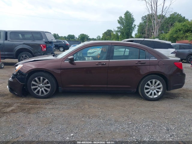 Продажа на аукционе авто 2013 Chrysler 200 Touring, vin: 1C3CCBBB6DN615132, номер лота: 45920348