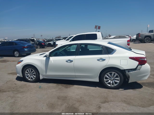 1N4AL3AP3JC161862 Nissan Altima 2.5 S