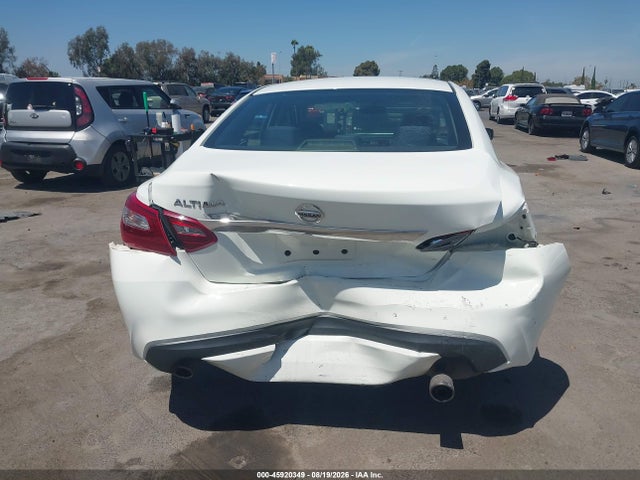 1N4AL3AP3JC161862 Nissan Altima 2.5 S