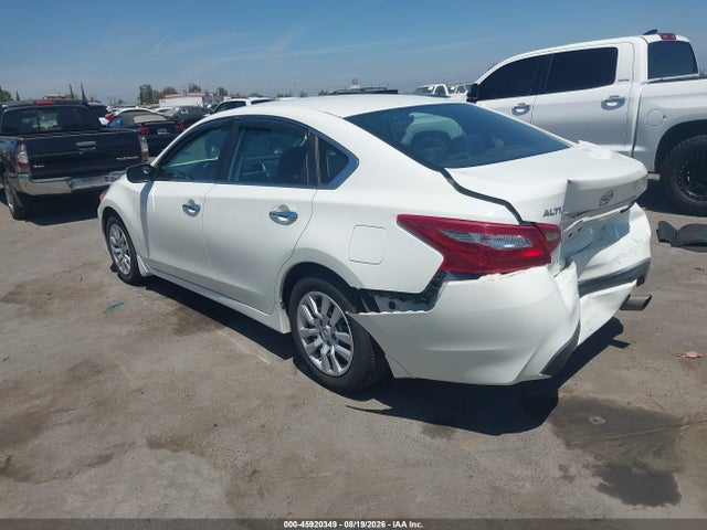 1N4AL3AP3JC161862 Nissan Altima 2.5 S
