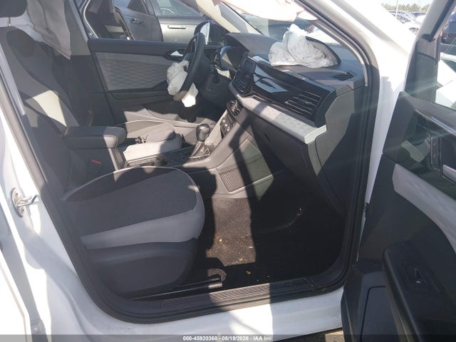2022 Volkswagen Taos 1.5t S მანქანა იყიდება აუქციონზე, vin: 3VVCX7B26NM000333, აუქციონის ნომერი: 45920368