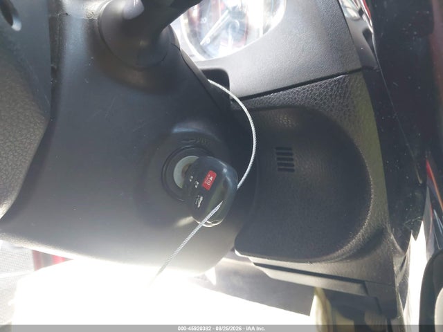 45920382 :رقم المزاد ، 2T1BURHEXHC819553 vin ، 2017 Toyota Corolla Le مزاد بيع