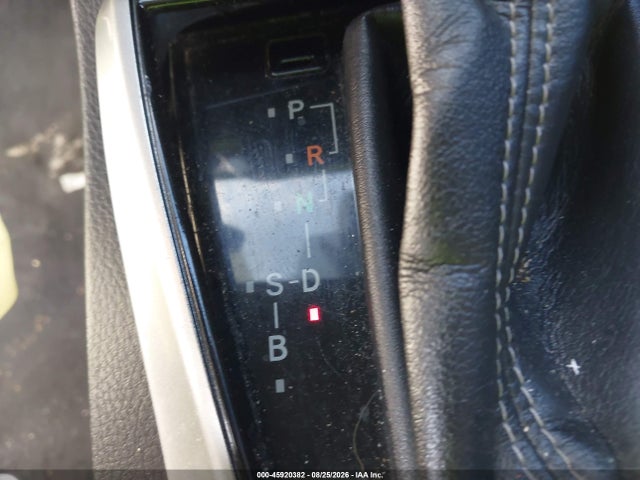 45920382 :رقم المزاد ، 2T1BURHEXHC819553 vin ، 2017 Toyota Corolla Le مزاد بيع