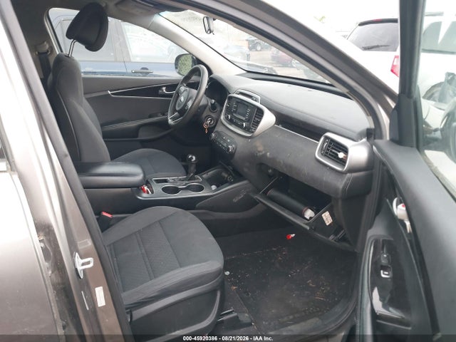 Продажа на аукционе авто 2016 Kia Sorento 2.4l Lx, vin: 5XYPG4A39GG059725, номер лота: 45920386