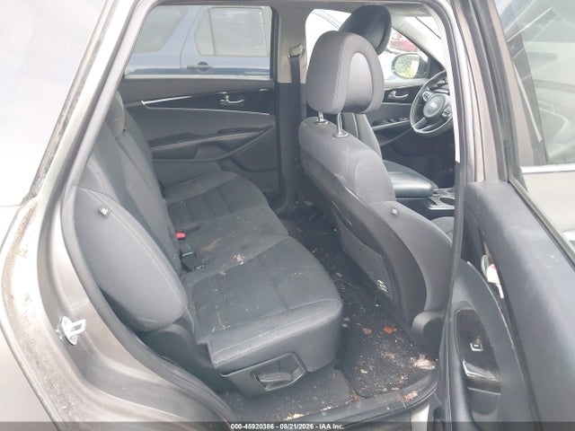 Продажа на аукционе авто 2016 Kia Sorento 2.4l Lx, vin: 5XYPG4A39GG059725, номер лота: 45920386