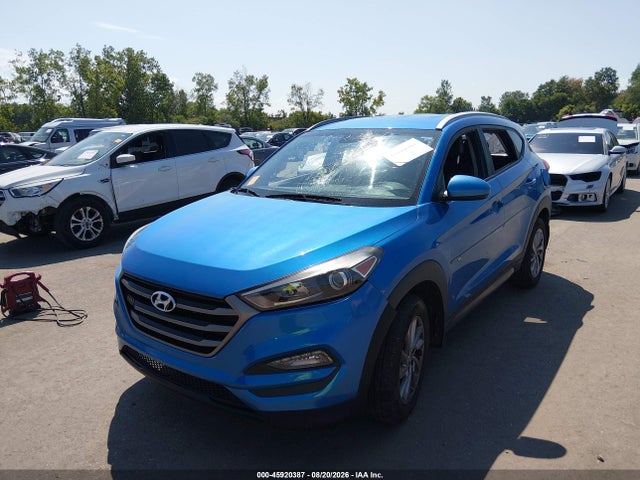 45920387 :رقم المزاد ، KM8J33A4XGU204852 vin ، 2016 Hyundai Tucson Se مزاد بيع