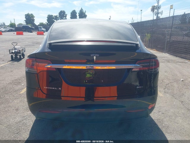 Tesla Model X 60d/70d/75d/90d 2016 5YJXCDE22GF026263 Image 16