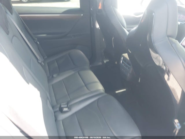 Tesla Model X 60d/70d/75d/90d 2016 5YJXCDE22GF026263 Image 8