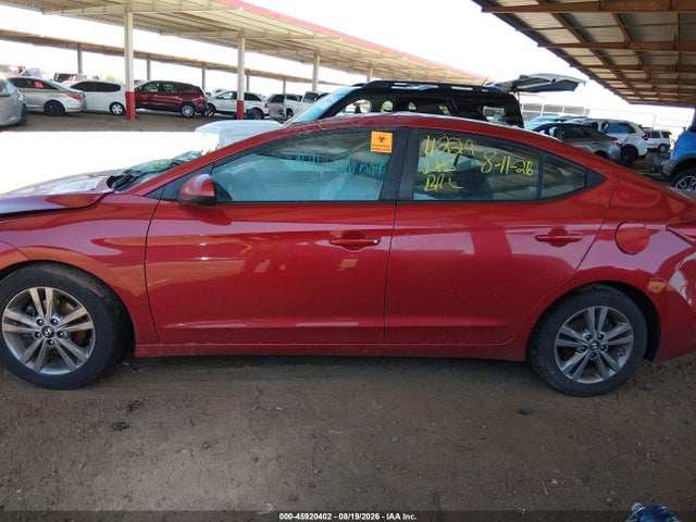 5NPD84LF8JH219343 Hyundai ELANTRA SEL