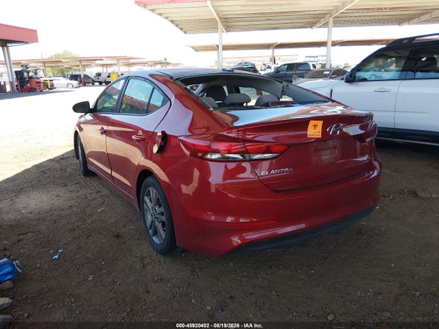 5NPD84LF8JH219343 Hyundai ELANTRA SEL