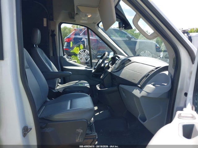 45920415 :رقم المزاد ، 1FTBW3XM6KKB45150 vin ، 2019 Ford Transit-350 مزاد بيع