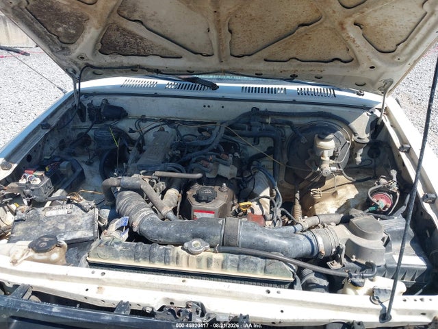 45920417 :رقم المزاد ، 4TARN81A9NZ025685 vin ، 1992 Toyota Pickup 1/2 Ton Short Whlbase Stb مزاد بيع