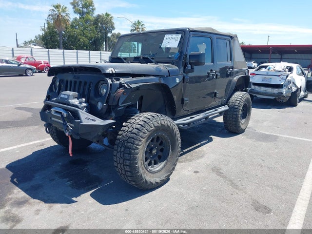 45920421 :رقم المزاد ، 1C4BJWEG9EL324679 vin ، 2014 Jeep Wrangler Unlimited Altitude مزاد بيع