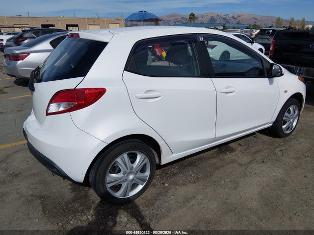 Auction sale of the 2013 Mazda Mazda2 Sport, vin: JM1DE1KZ9D0156709, lot number: 45920422