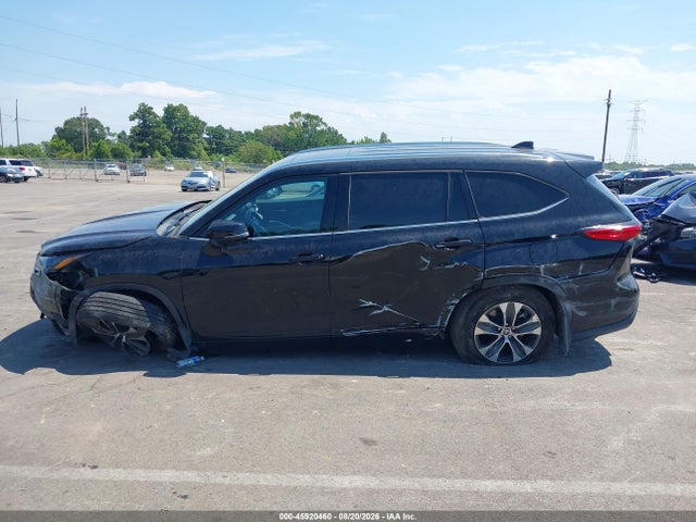 Aukcja sprzedaży 2021 Toyota Highlander Xle, vin: 5TDHZRBH5MS070368, numer aukcji: 45920460