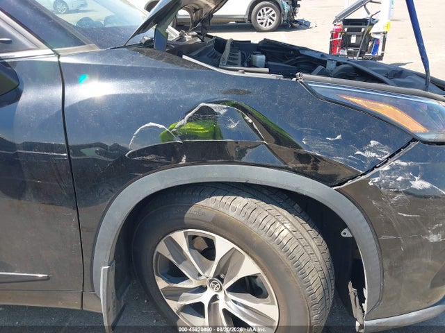 Aukcja sprzedaży 2021 Toyota Highlander Xle, vin: 5TDHZRBH5MS070368, numer aukcji: 45920460